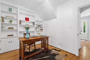 160 W Royal Forest Blvd, Columbus, OH 43214 - Photo 22
