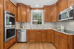 160 W Royal Forest Blvd, Columbus, OH 43214 - Photo 16