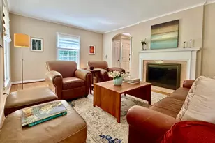 160 W Royal Forest Blvd, Columbus, OH 43214 - Photo 12