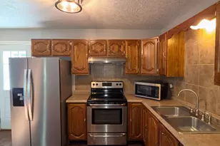 107 Radnor Dr, Zanesville, OH 43701 - Photo 8