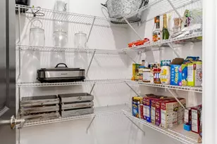 1196 N Grant Ave, Columbus, OH 43201 - Photo 22