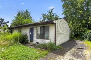 1695 Wilton Dr, Columbus, OH 43227 - Photo 2