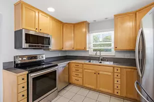 3503 Colchester Rd, Columbus, OH 43221 - Photo 14