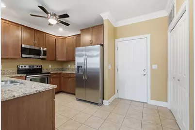936 Perry Street #214, Columbus, OH 43215 - Photo 8
