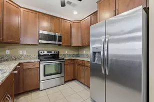 936 Perry St, Columbus, OH 43215 - Photo 6