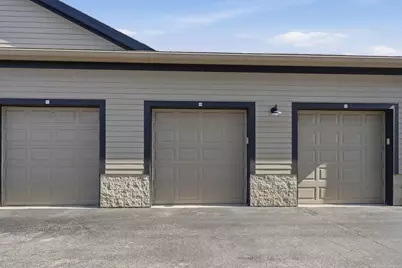 936 Perry Street #214, Columbus, OH 43215 - Photo 34