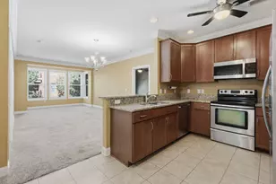 936 Perry St, Columbus, OH 43215 - Photo 4