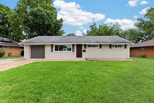 930 W Stephen Dr W, Columbus, OH 43204 - Photo 4