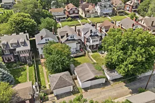 1856 Oak St, Columbus, OH 43205 - Photo 4