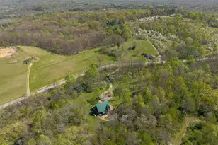36933 Maysville-Greendale Rd, Logan, OH 43138 - Photo 6