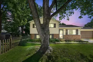 1740 Ringfield Dr, Galloway, OH 43119 - Photo 2