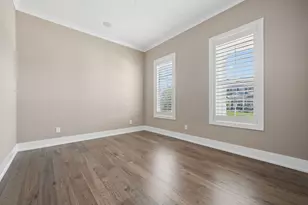 1932 Scenic Bluff Ct, Delaware, OH 43015 - Photo 12
