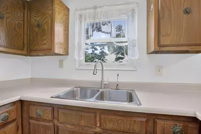 5100 Chipman Drive, Columbus, OH 43232 - Photo 8