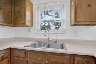 5100 Chipman Dr, Columbus, OH 43232 - Photo 8