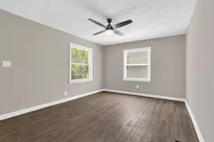 1059 Lawrence Dr, Columbus, OH 43207 - Photo 12