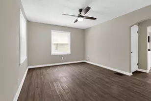 1059 Lawrence Dr, Columbus, OH 43207 - Photo 10