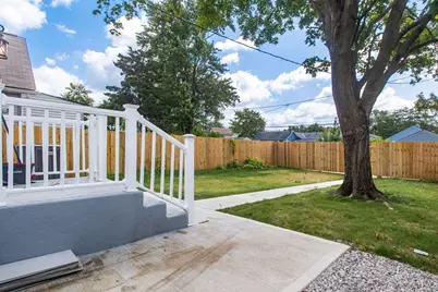 1569 E Blake Avenue, Columbus, OH 43211 - Photo 24