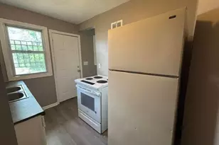 1134 E 23rd Ave, Columbus, OH 43211 - Photo 6