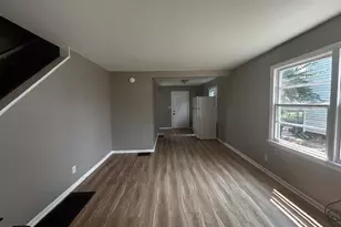 1335 E 25th Ave, Columbus, OH 43211 - Photo 2