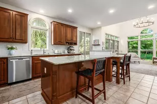361 Ashmoore Cir W, Powell, OH 43065 - Photo 8