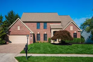 361 Ashmoore Cir W, Powell, OH 43065 - Photo 1