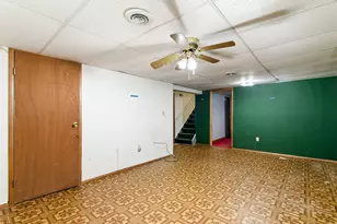 1821 Bar Harbor Rd, Columbus, OH 43219 - Photo 22
