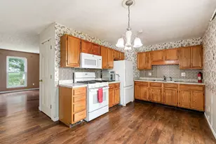 1821 Bar Harbor Rd, Columbus, OH 43219 - Photo 10