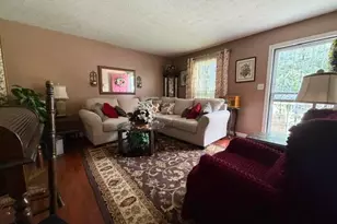 1821 Bar Harbor Rd, Columbus, OH 43219 - Photo 2