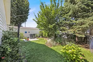 830 S Walnut St, Urbana, OH 43078 - Photo 8