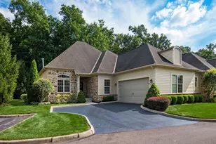 423 Slate Crossing Dr, Delaware, OH 43015 - Photo 1