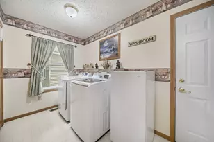 365 Lechner Ave, Columbus, OH 43223 - Photo 22