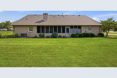 1097 Countryside Drive, Washington Court House, OH 43160 - Photo 10