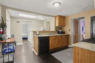 2806 Minerva Ave, Columbus, OH 43231 - Photo 24