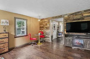 2806 Minerva Ave, Columbus, OH 43231 - Photo 8