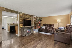 2806 Minerva Ave, Columbus, OH 43231 - Photo 10