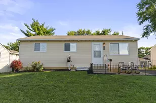 3556 Arnsby Rd, Columbus, OH 43232 - Photo 1
