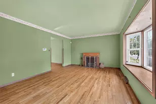 6450 Skywae Dr, Columbus, OH 43229 - Photo 2