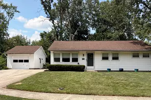 35 Richards Dr, Delaware, OH 43015 - Photo 1