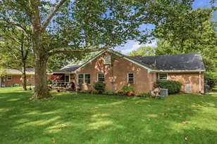 3836 Bickley Pl, Columbus, OH 43220 - Photo 20