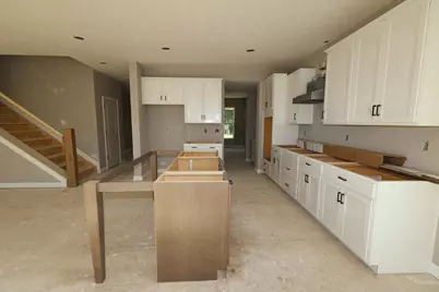 684 Fadley Loop E, Delaware, OH 43015 - Photo 10