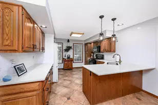 11660 Stone Creek Ln, Painesville, OH 44077 - Photo 4