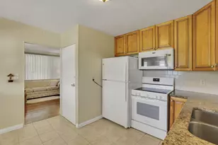 646 Woodside Dr SW, Pataskala, OH 43062 - Photo 10