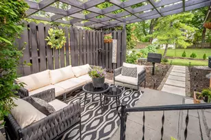 1664 Staffordshire Rd, Columbus, OH 43229 - Photo 6