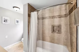 264 Carilla Ln, Columbus, OH 43228 - Photo 26