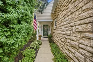 321 Sycamore Ridge Way, Gahanna, OH 43230 - Photo 4