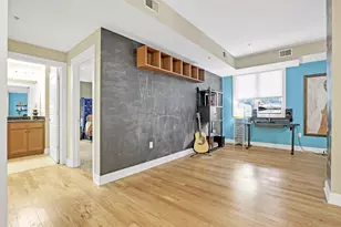 10 E Weber Rd, Columbus, OH 43202 - Photo 10