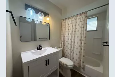 221 Dana Avenue, Columbus, OH 43223 - Photo 8