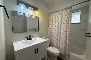 221 Dana Ave, Columbus, OH 43223 - Photo 8