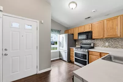 2868 Sussex Place Drive, Grove City, OH 43123 - Photo 4