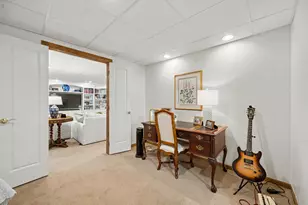 4245 Westleton Ct, Columbus, OH 43221 - Photo 48